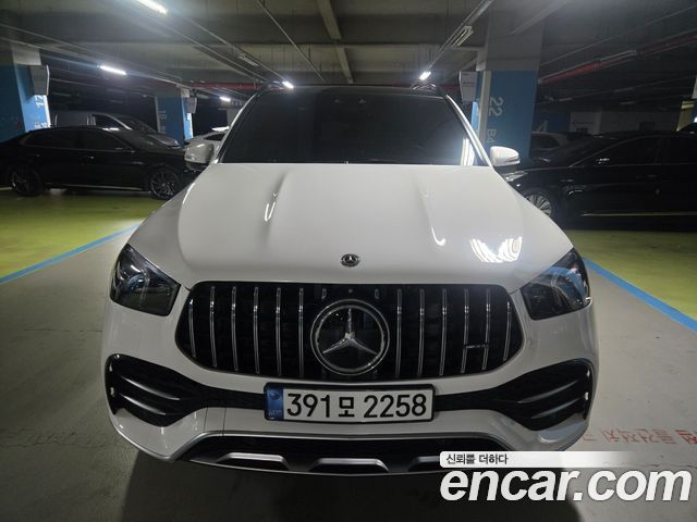 Mercedes-Benz GLE-Class 2020 — photo 1
