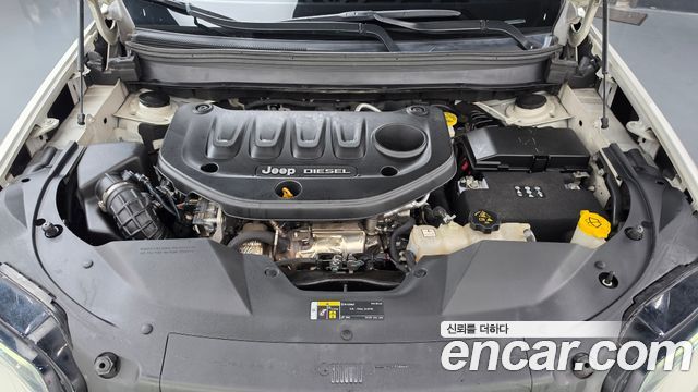 Jeep Cherokee 2019 — photo 6
