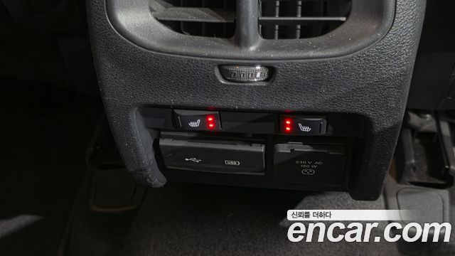Jeep Cherokee 2019 — photo 27