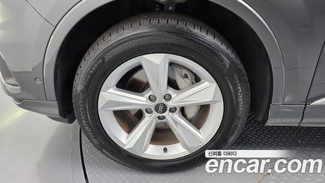 Audi Q7 2022 — photo 5