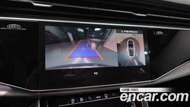 Audi Q7 2022 — photo 21