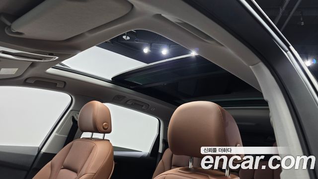 Audi Q7 2022 — photo 25