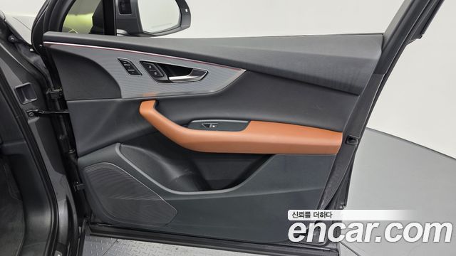 Audi Q7 2022 — photo 15