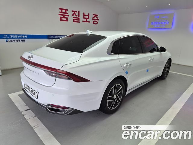 Hyundai Grandeur 2023 — photo 6