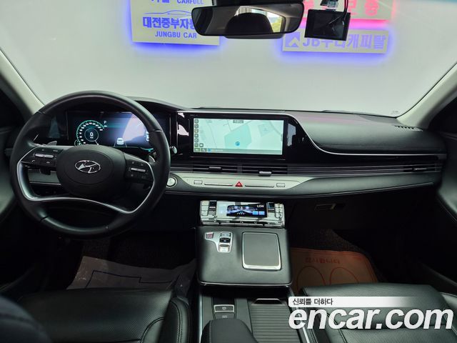 Hyundai Grandeur 2023 — photo 9