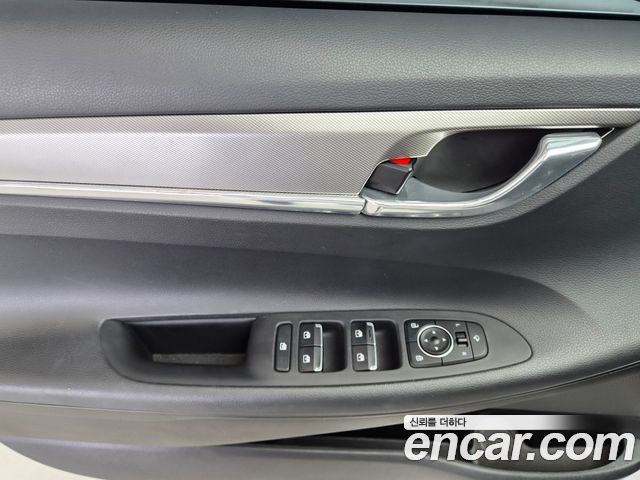 Hyundai Grandeur 2023 — photo 11