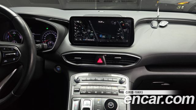Hyundai Santafe 2022 — photo 20
