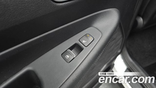 Hyundai Santafe 2022 — photo 25