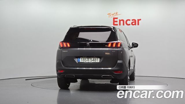 Peugeot 5008 2021 — photo 4