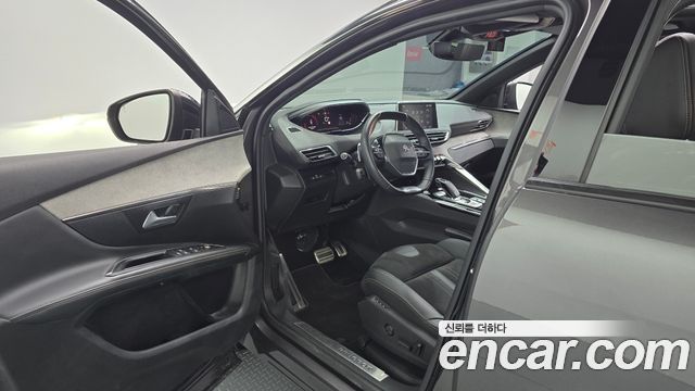 Peugeot 5008 2021 — photo 10