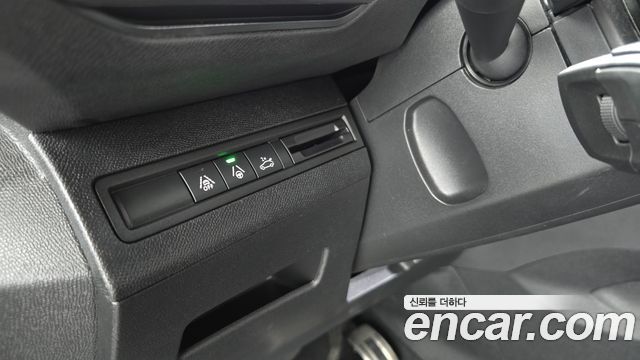 Peugeot 5008 2021 — photo 18