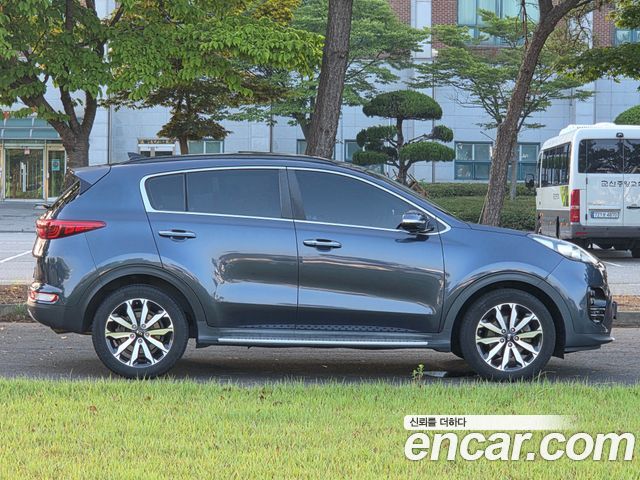 Kia Sportage 2017 — photo 8