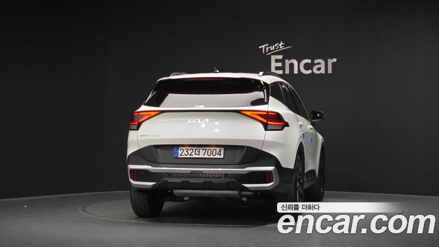 Kia Sportage 2022 — photo 4