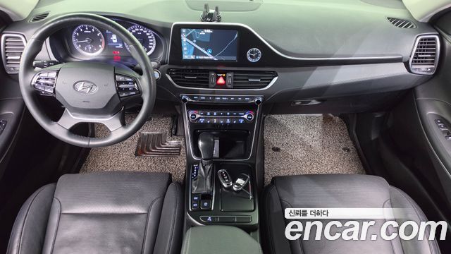 Hyundai Grandeur 2018 — photo 10