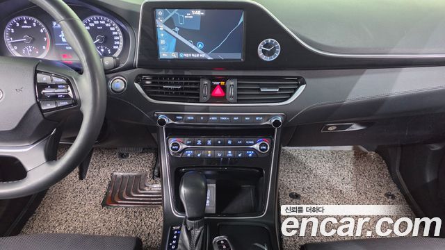 Hyundai Grandeur 2018 — photo 24