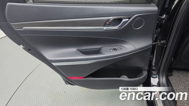 Hyundai Grandeur 2018 — photo 15