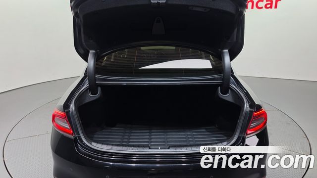 Hyundai Grandeur 2018 — photo 33