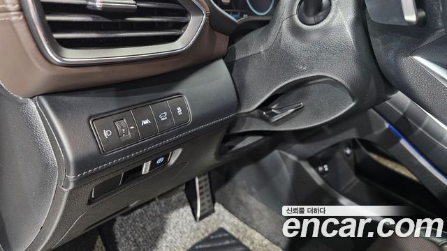 Hyundai Santafe 2021 — photo 17