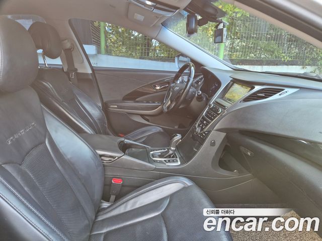Hyundai Grandeur 2014 — photo 15