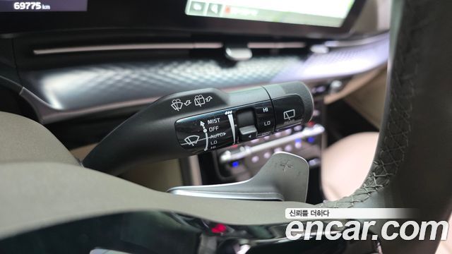 Kia Canival 2023 — photo 13