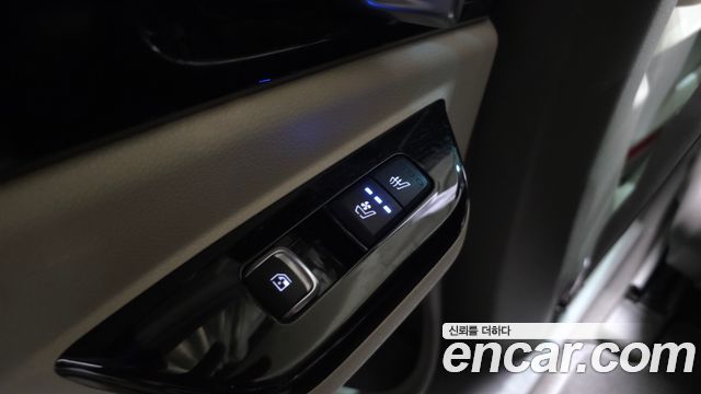 Kia Canival 2023 — photo 18
