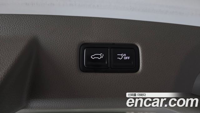 Kia Canival 2023 — photo 20