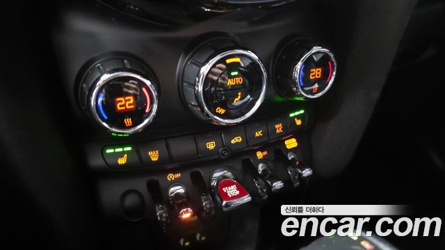 Mini Cooper 2019 — photo 23