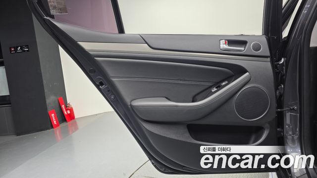 Kia K7 2016 — photo 15