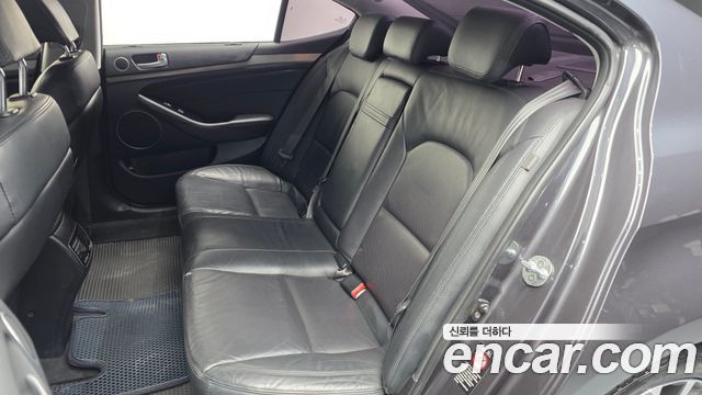 Kia K7 2016 — photo 16