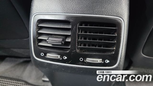 Kia K7 2016 — photo 31