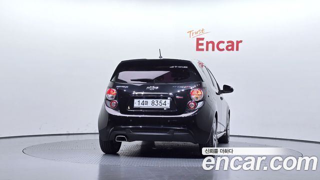 Chevrolet Korea Aveo 2015 — photo 4