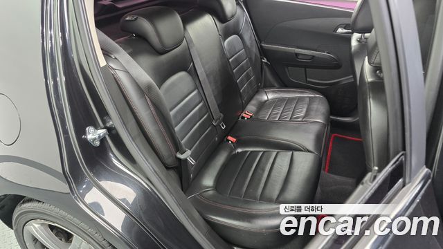 Chevrolet Korea Aveo 2015 — photo 17