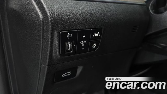 Kia K5 2023 — photo 24