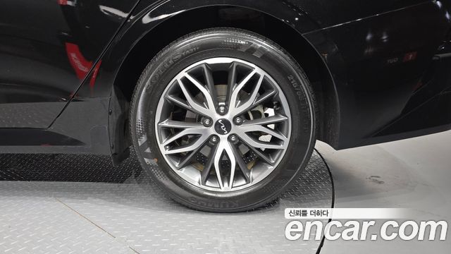 Kia K5 2023 — photo 7