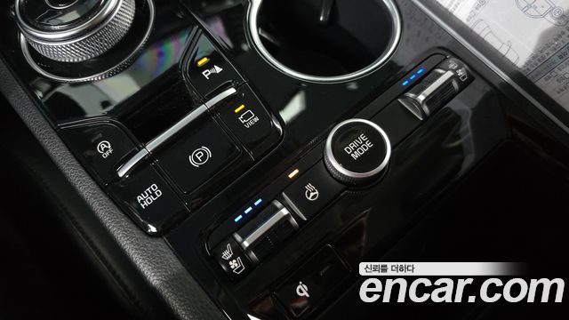 Kia K5 2023 — photo 28