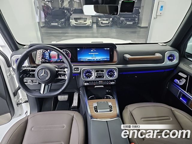 Mercedes-Benz G-Class 2026 — photo 6