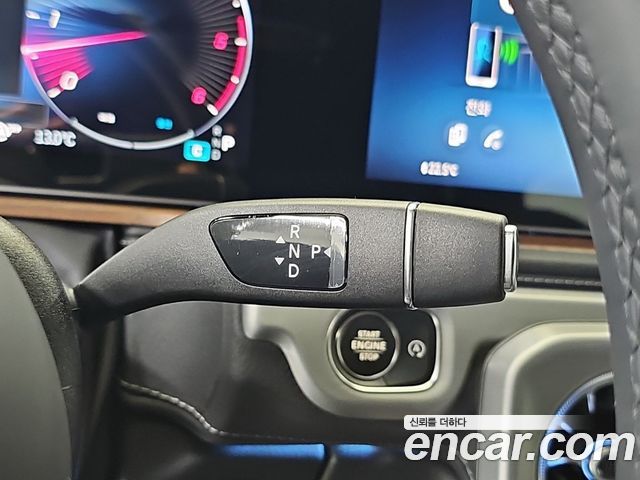 Mercedes-Benz G-Class 2026 — photo 7
