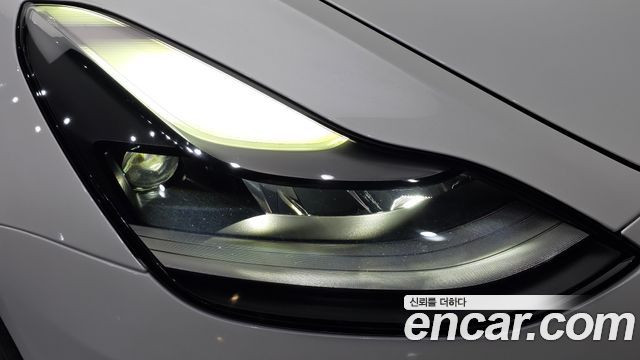 Tesla Model 3 2022 — photo 8