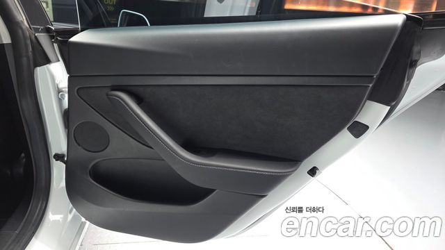 Tesla Model 3 2022 — photo 15