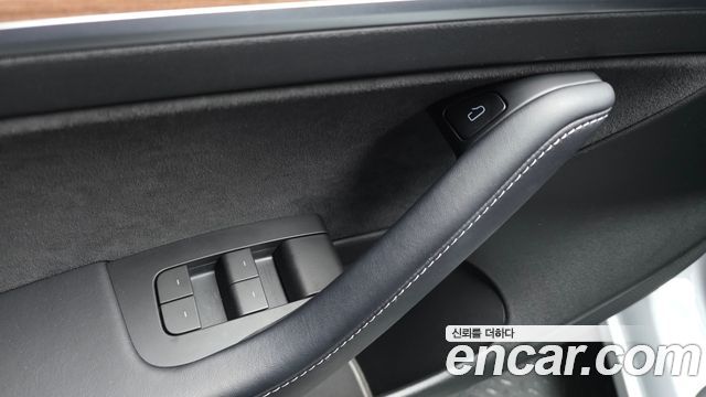 Tesla Model 3 2022 — photo 29