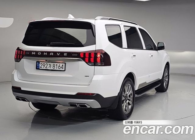 Kia Mohave 2023 — photo 2