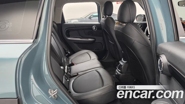 Mini Countryman 2021 — photo 17