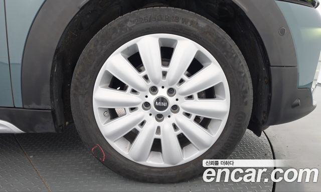 Mini Countryman 2021 — photo 7