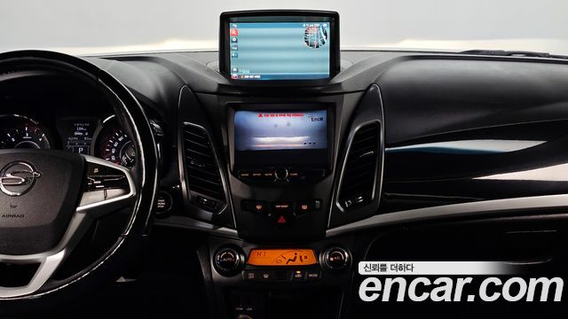 KG Mobility KORANDO 2018 — photo 14