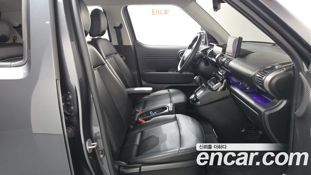 Hyundai Casper 2023 — photo 16