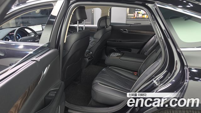 Genesis G80 2021 — photo 11