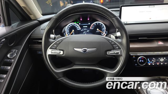 Genesis G80 2021 — photo 13