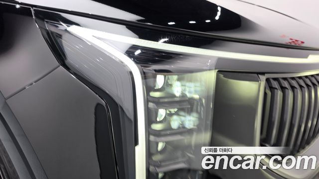Kia Canival 2025 — photo 8