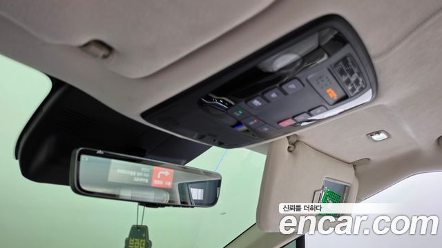 Kia Canival 2025 — photo 30