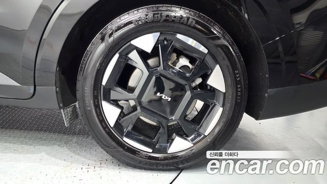Kia Canival 2024 — photo 7